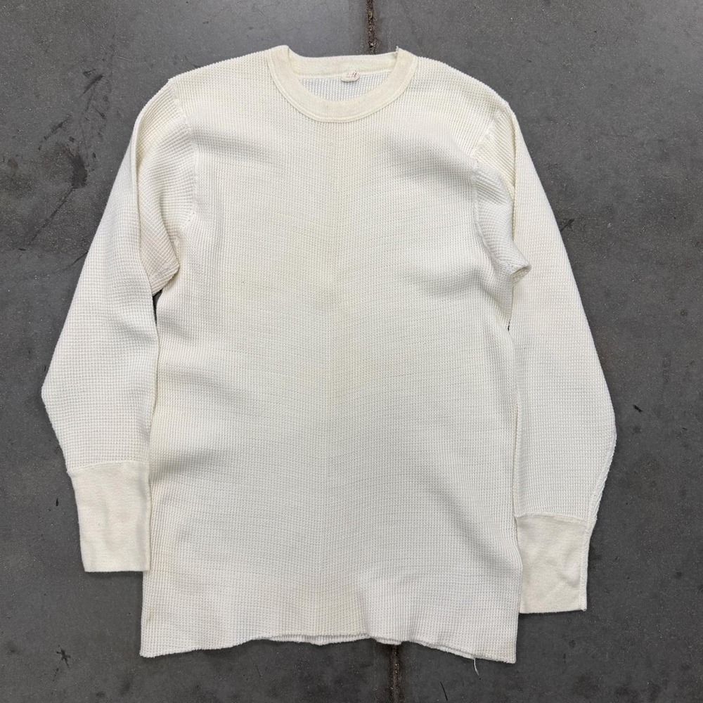 *SOLD* 70s Fruit of the Loom Thermal Waffle Knit Long Sleeve Shirt Size XL